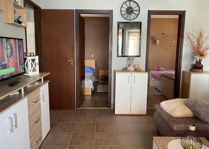 펜션 Island Paradise Lavdara 살리