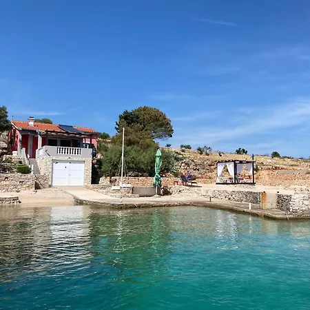 Island Paradise Lavdara *