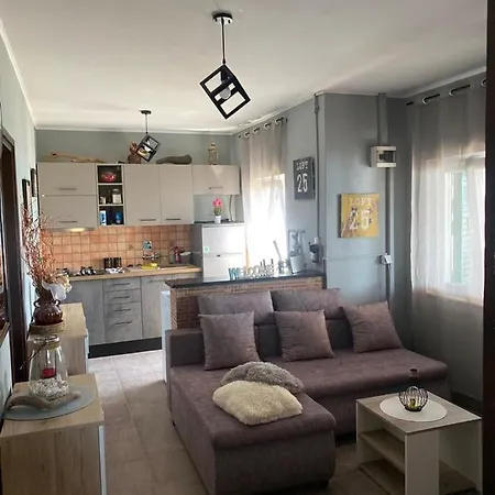 Island Paradise Lavdara